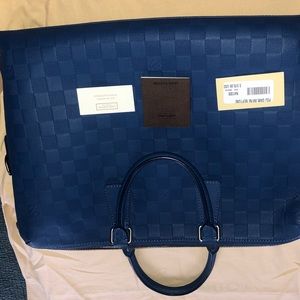 LV blue portfolio